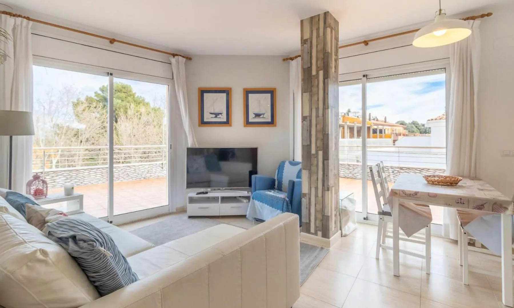 Port De Llanca 37 Atico Con Terraza Y Vista Al Mar Apartamento