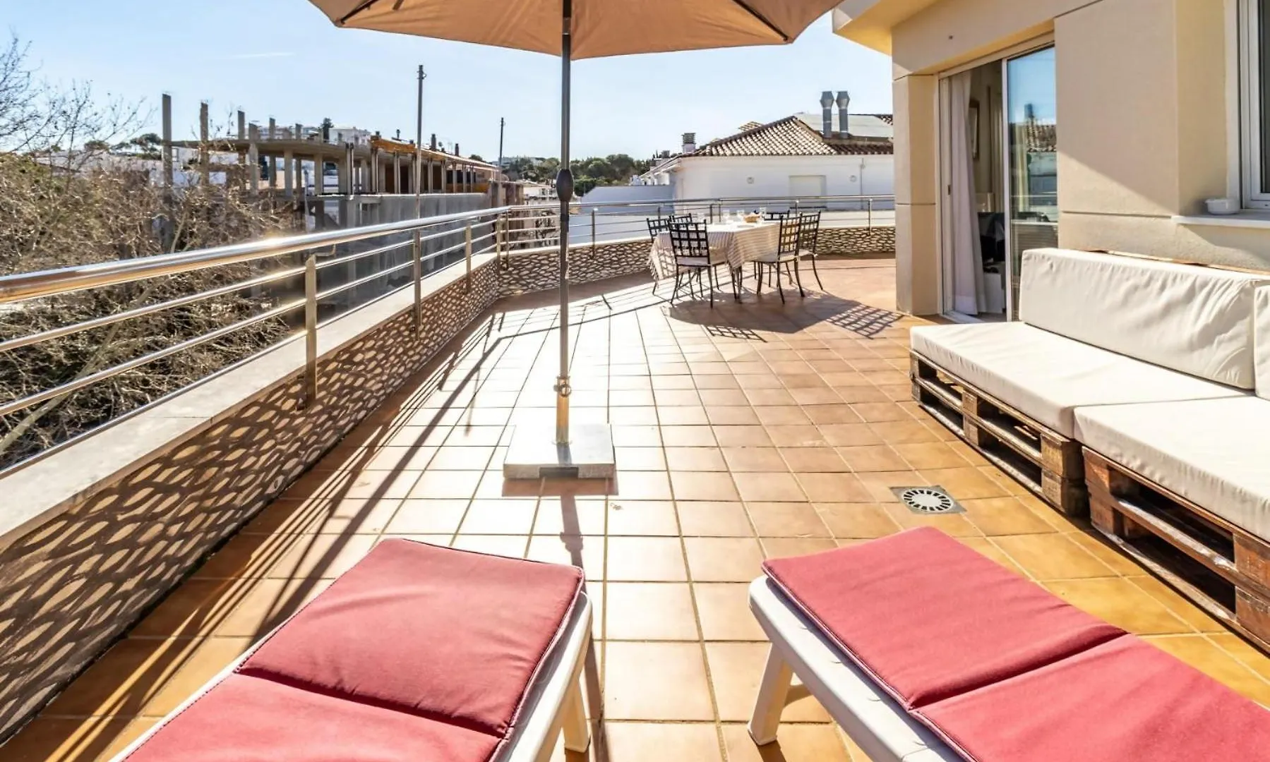 Port De Llanca 37 Atico Con Terraza Y Vista Al Mar Apartamento