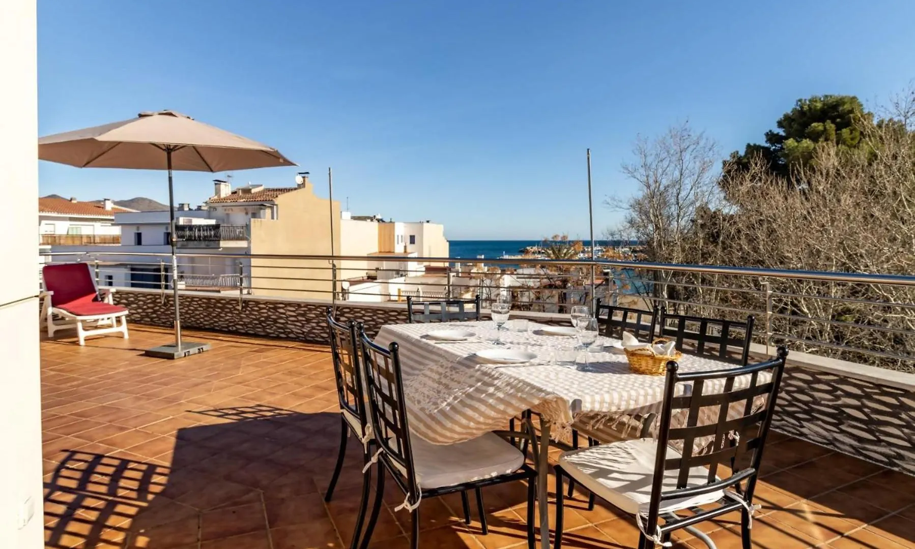 Port De Llanca 37 Atico Con Terraza Y Vista Al Mar Apartamento