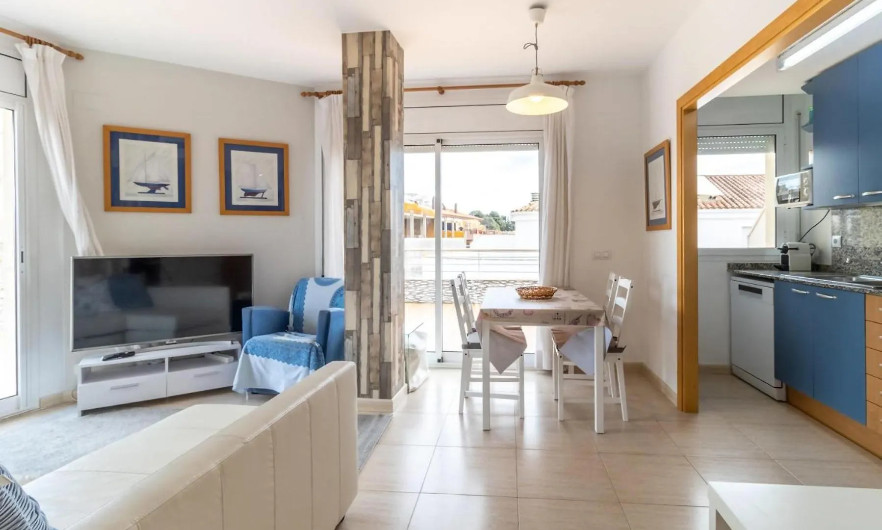 Ferienwohnung Port De Llanca 37 Atico Con Terraza Y Vista Al Mar Apartment